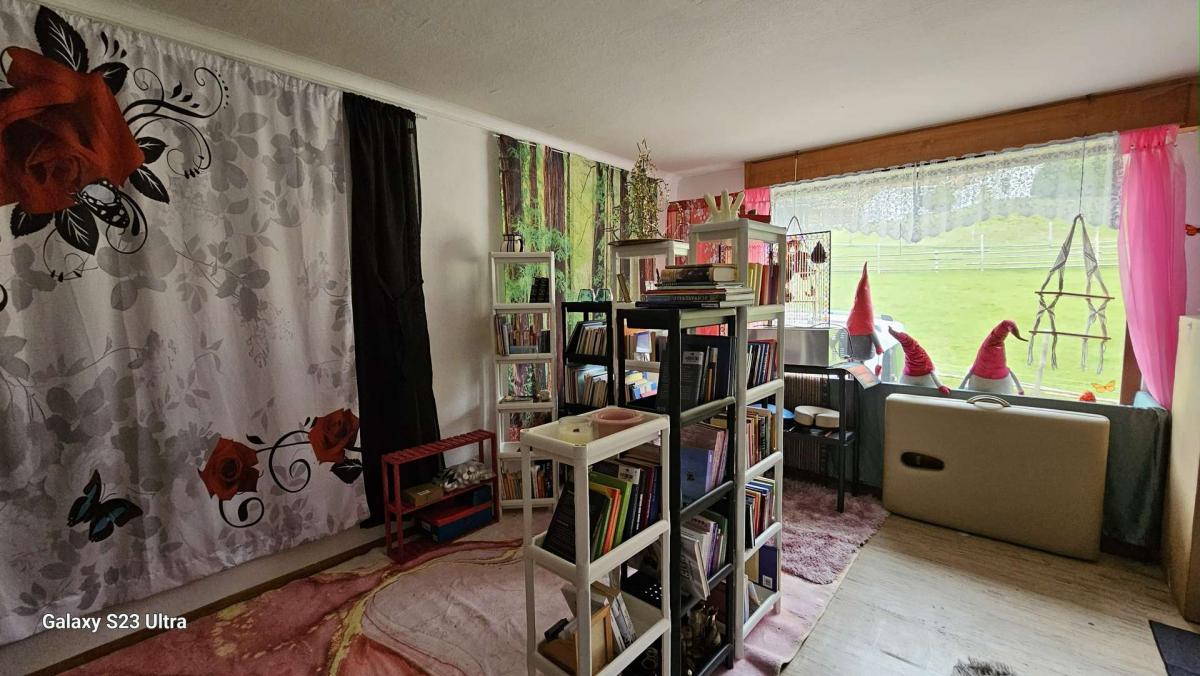 12 früherer Laden im EG